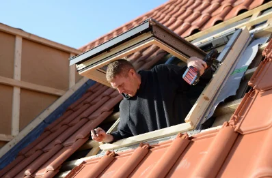 Pose de fenêtres de toit Velux à Rosureux